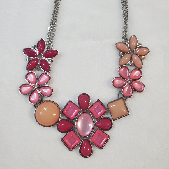 Pink and Peach Floral Necklace - Picture 3 of 4
